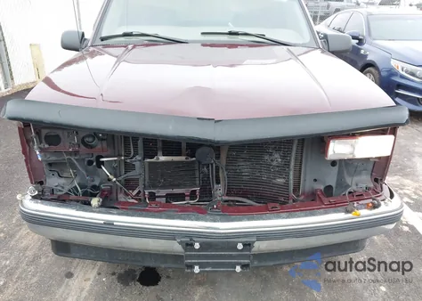 1998 GMC Sierra 1500 Sle Sportside z USA, uszkodzony, nr VIN 2GDEC19R3W1552900